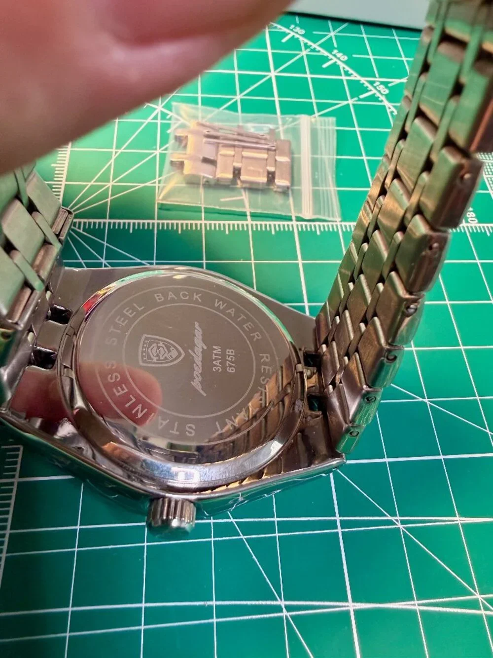 Poedagar Day Date Watch Quartz Silver Grey
